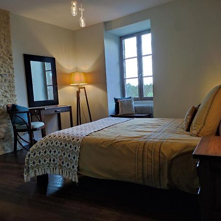 Planches Et Plonk Bed & Breakfast Belves Ngoại thất bức ảnh